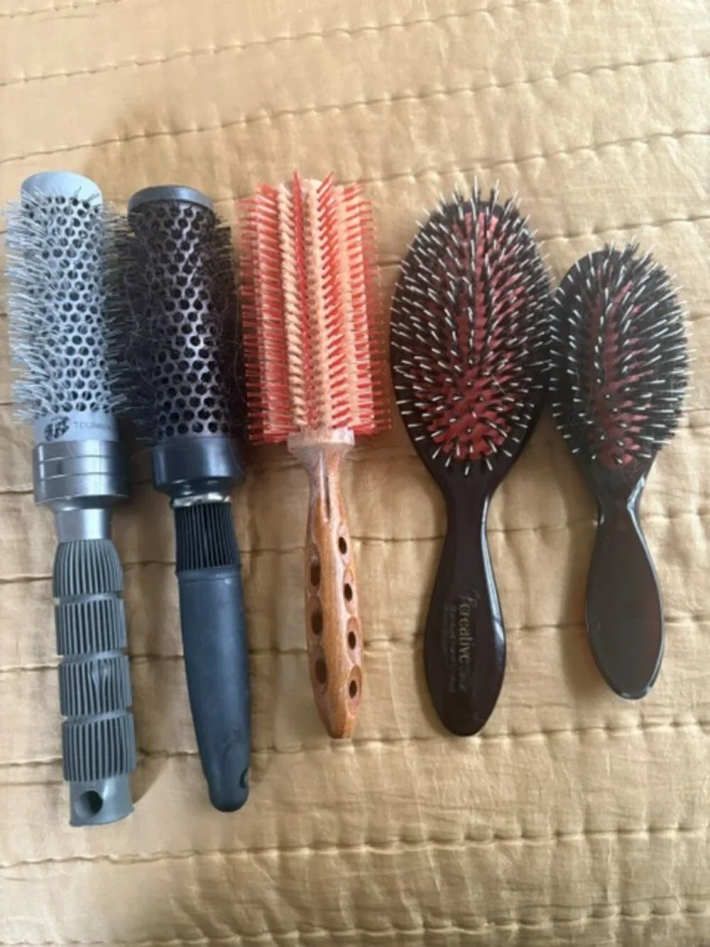 Hair Brushes (5) Assorted